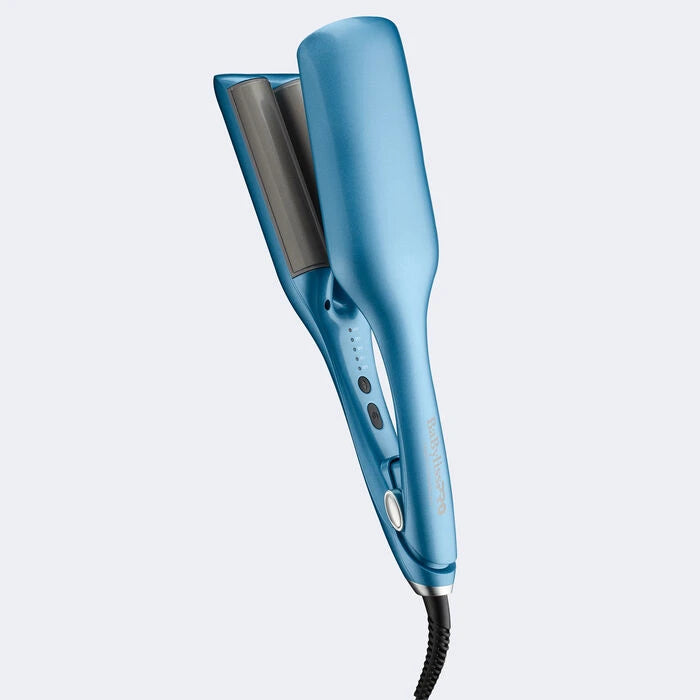 BaBylissPRO® Nano Titanium™ Ionic Deep Waver- Unique Deep Waved Plates