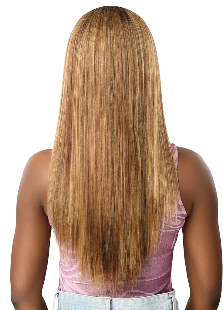 Outre Perfect Hairline Swoop Series Lace Front Wig