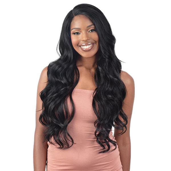 Shake 'N Go Freetress Equal Level Up Synthetic HD Lace Front Wig