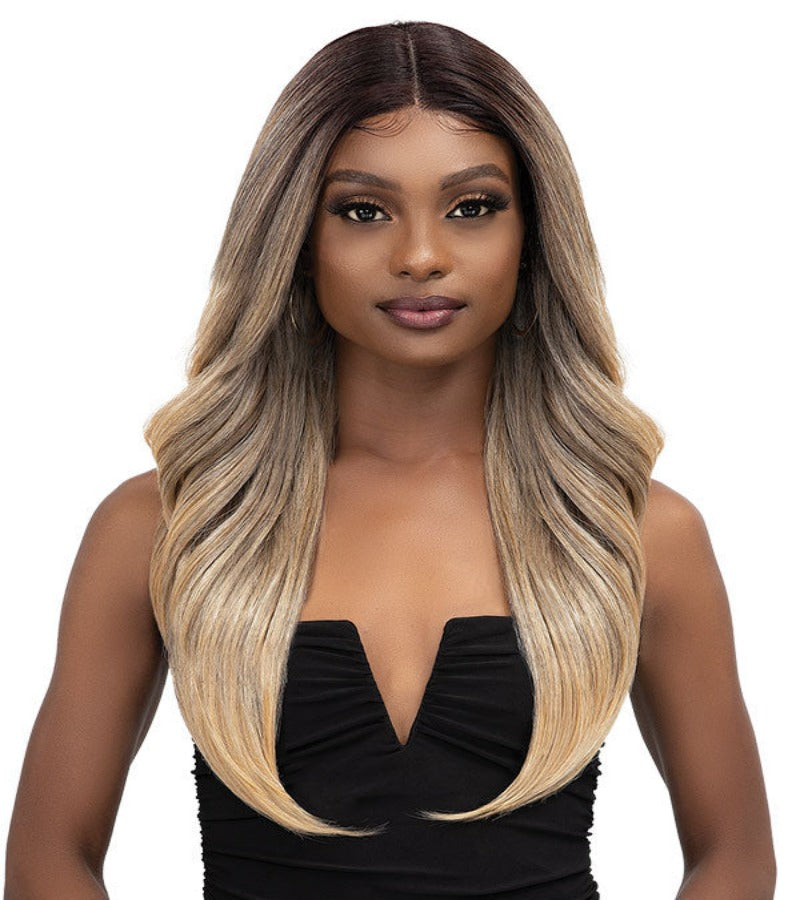 Janet Collection Essentials HD Lace Synthetic Wig- Dorothy